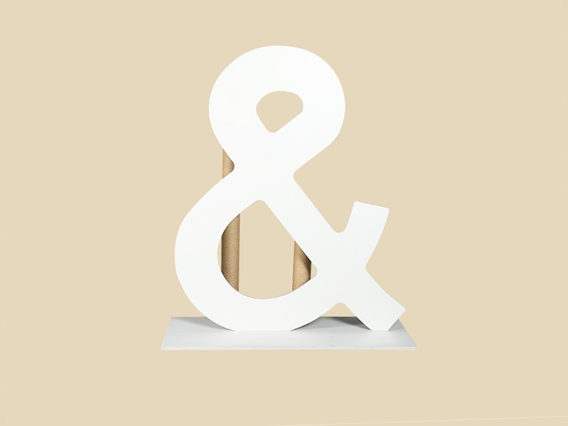 寵物字母貓臺(tái)